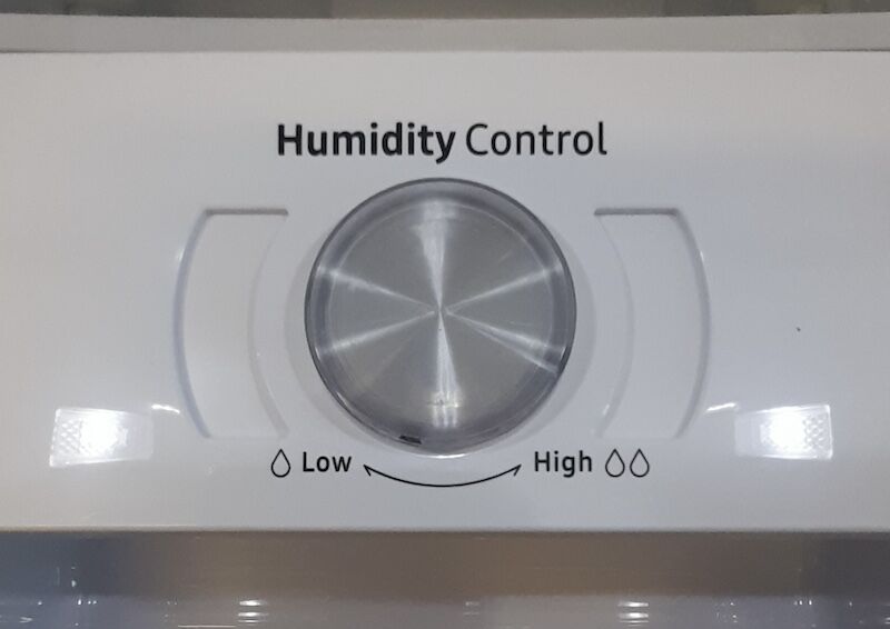 Humidity control dial